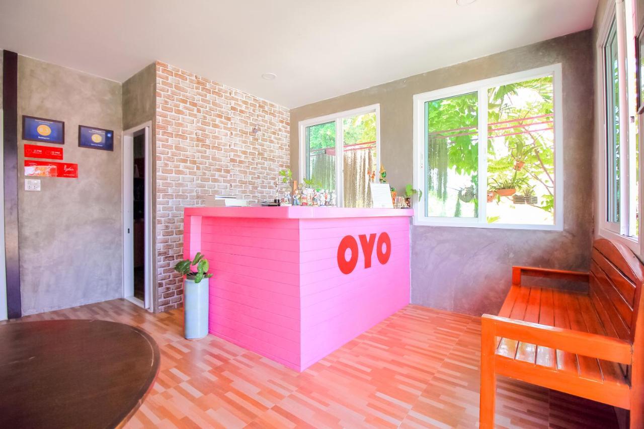 Oyo 354 Ton Hom Resort & Villa HHQ Exterior foto
